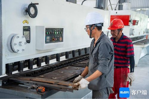 原創組圖 海南 屯昌 環保設備制造廠調試設備即將投入生產